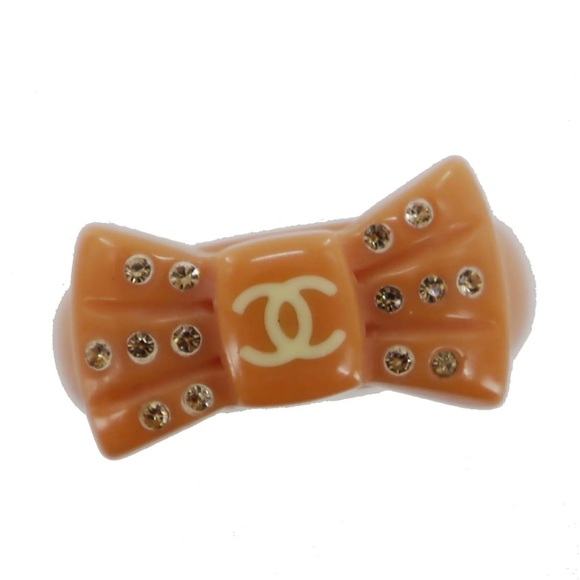 *SOLD* Chanel CC Rhinestone Ribbon Ring - Picture 8 of 9